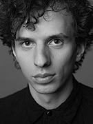 ������ ���������� �������   
���&nbsp;�������� 1985   
����: 180   
���� ����: �������   
���� �����: �����