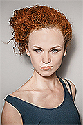 модель Андреева Анастасия   
Год рождения 1990   
Рост: 174   
Цвет глаз: зеленый   
Цвет волос: рыжий